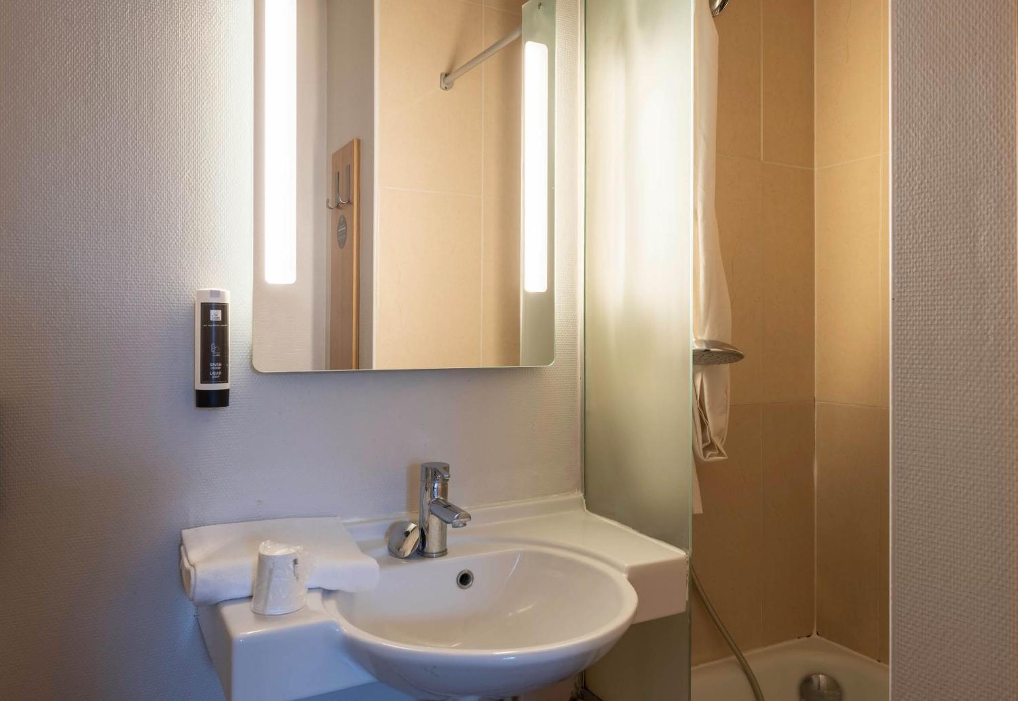 B&B Hotel Amiens Лонго Екстериор снимка